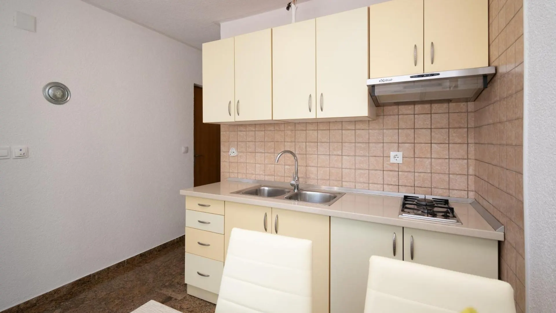 Apartments With A Parking Space Vir - 23221