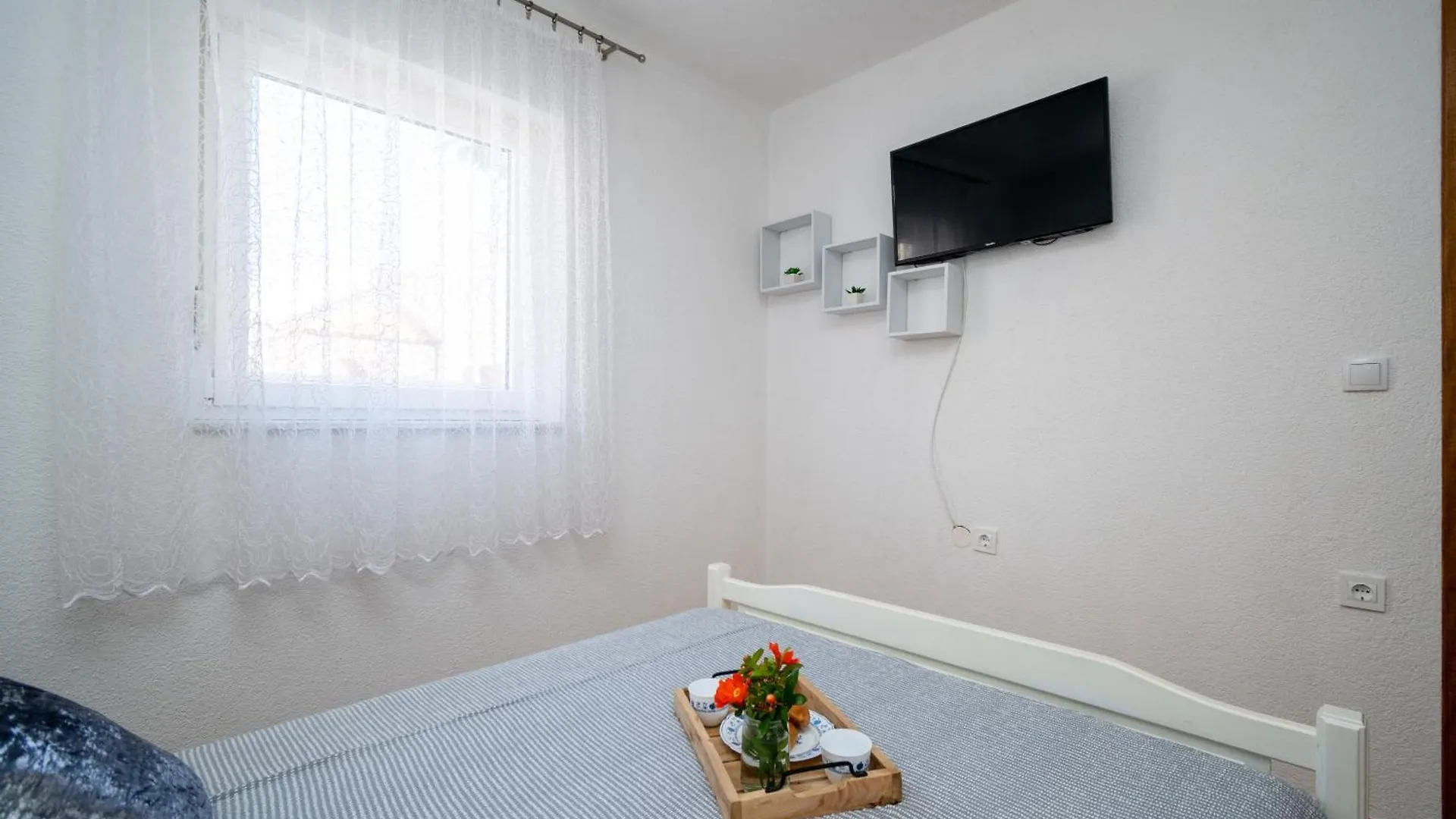 Apartments With A Parking Space Vir - 23221