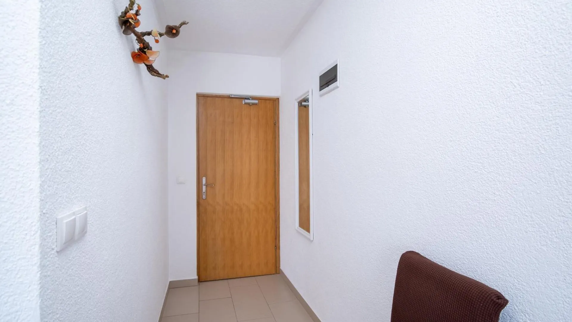 Apartments With A Parking Space Vir - 23221