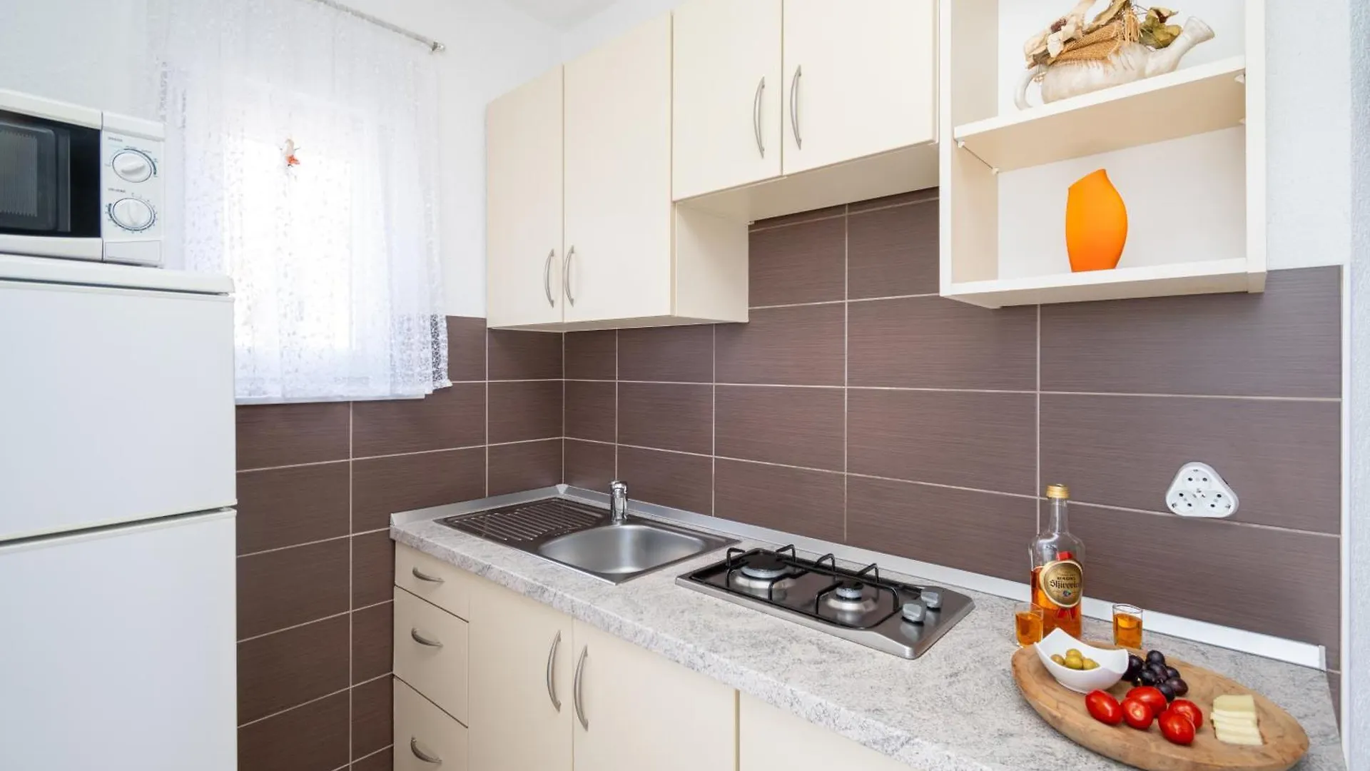 Apartments With A Parking Space Vir - 23221 كرواتيا