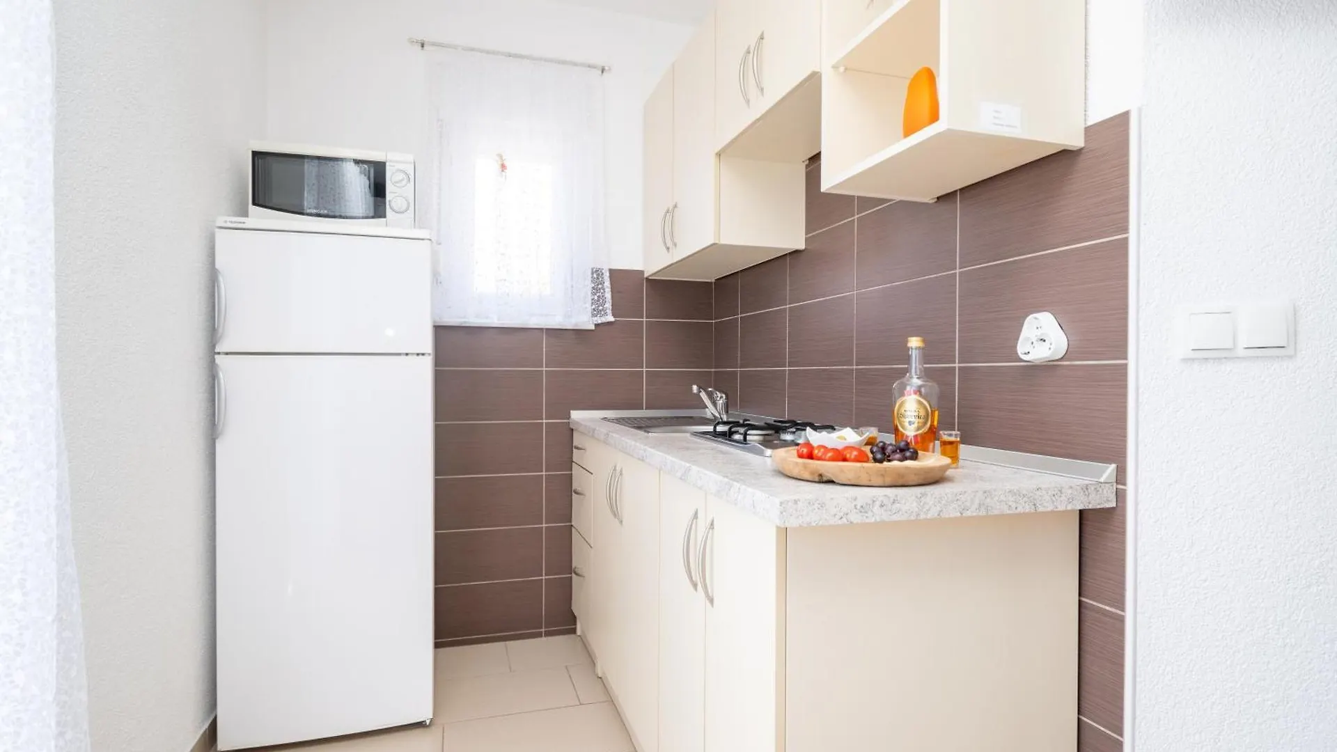 Apartments With A Parking Space Vir - 23221 كرواتيا