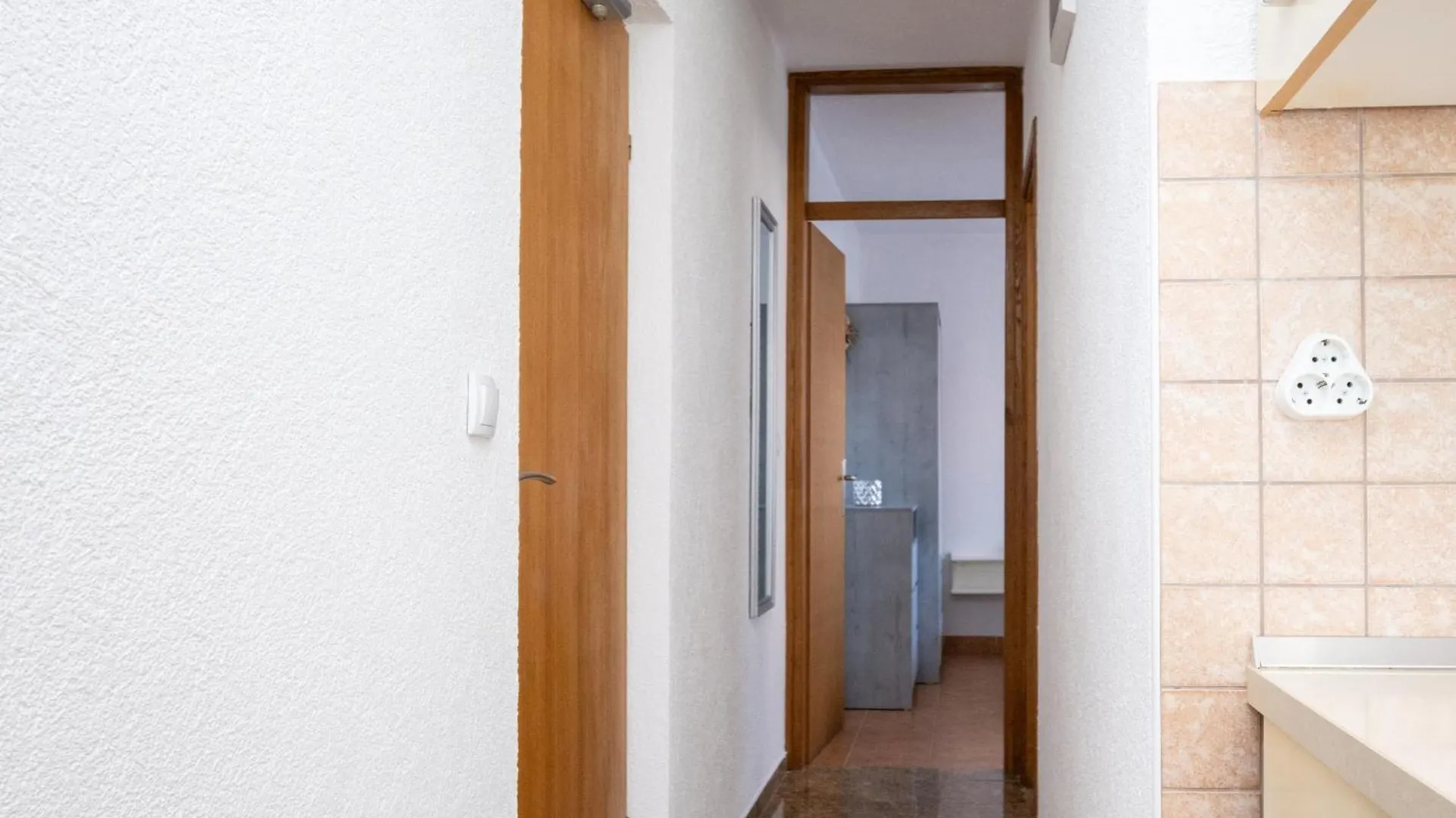 Apartments With A Parking Space Vir - 23221